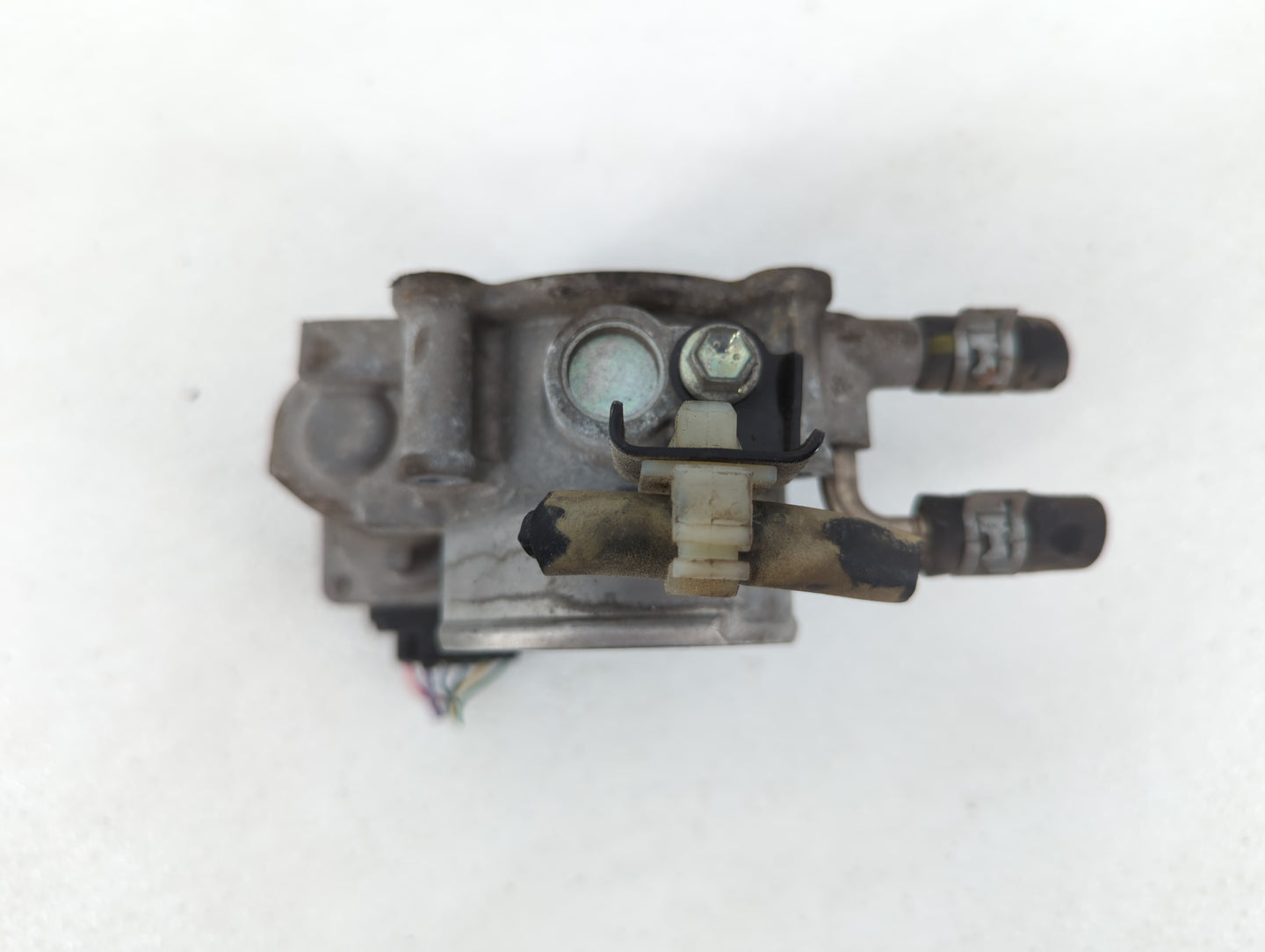 2009-2018 Toyota Rav4 Throttle Body P/N:35100-25200 22030-36010 Fits Fits 2009 2010 2011 2012 2013 2014 2015 2016 2017 2018 