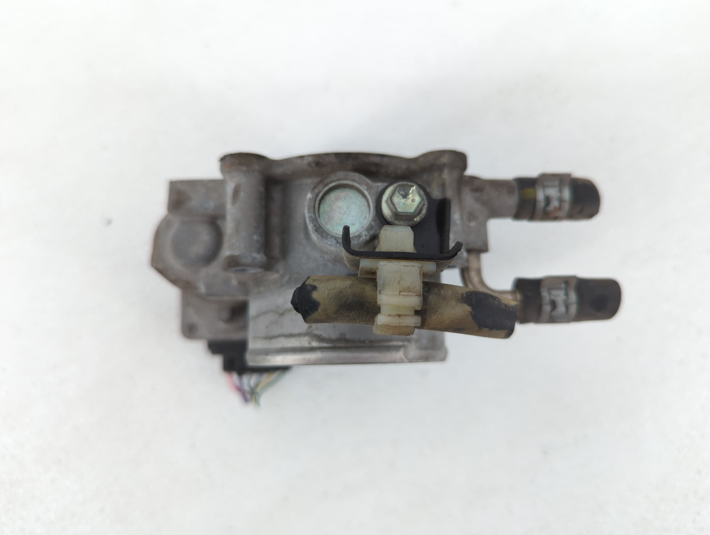 2009-2018 Toyota Rav4 Throttle Body P/N:35100-25200 22030-36010 Fits Fits 2009 2010 2011 2012 2013 2014 2015 2016 2017 2018 