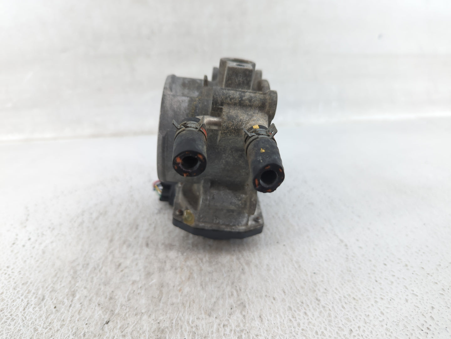 2009-2018 Toyota Rav4 Throttle Body P/N:22030-36010 Fits Fits 2009 2010 2011 2012 2013 2014 2015 2016 2017 2018 2019 OEM Use