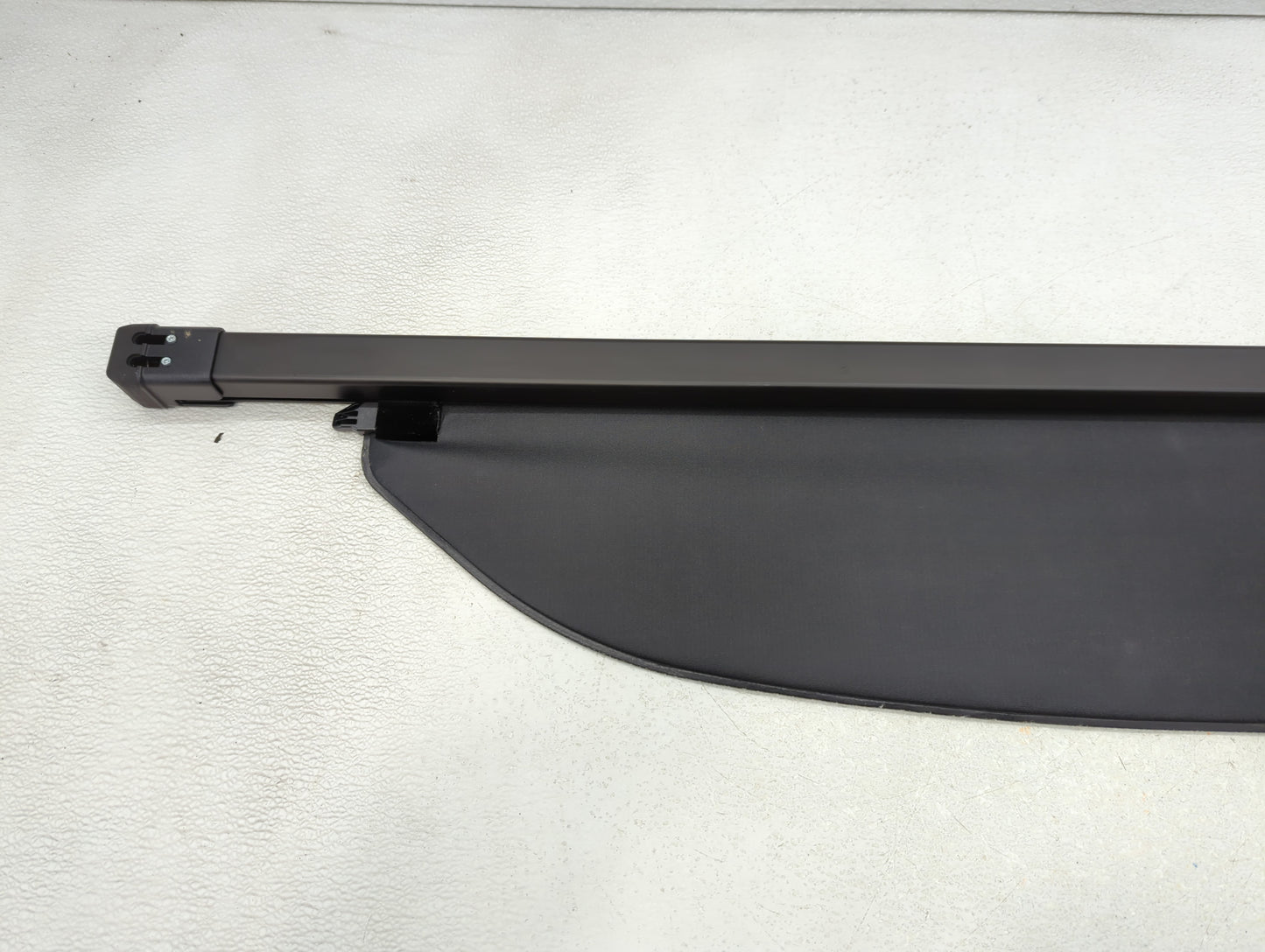 2015 Toyota Rav4 Rear Cargo Cover Storage Retractable Shade Black - Oemusedautoparts1.com