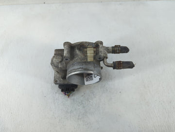 2009-2018 Toyota Rav4 Throttle Body P/N:00915 5E15, 22030-0V010 Fits Fits 2009 2010 2011 2012 2013 2014 2015 2016 2017 2018 2019 OEM Used Auto Parts
