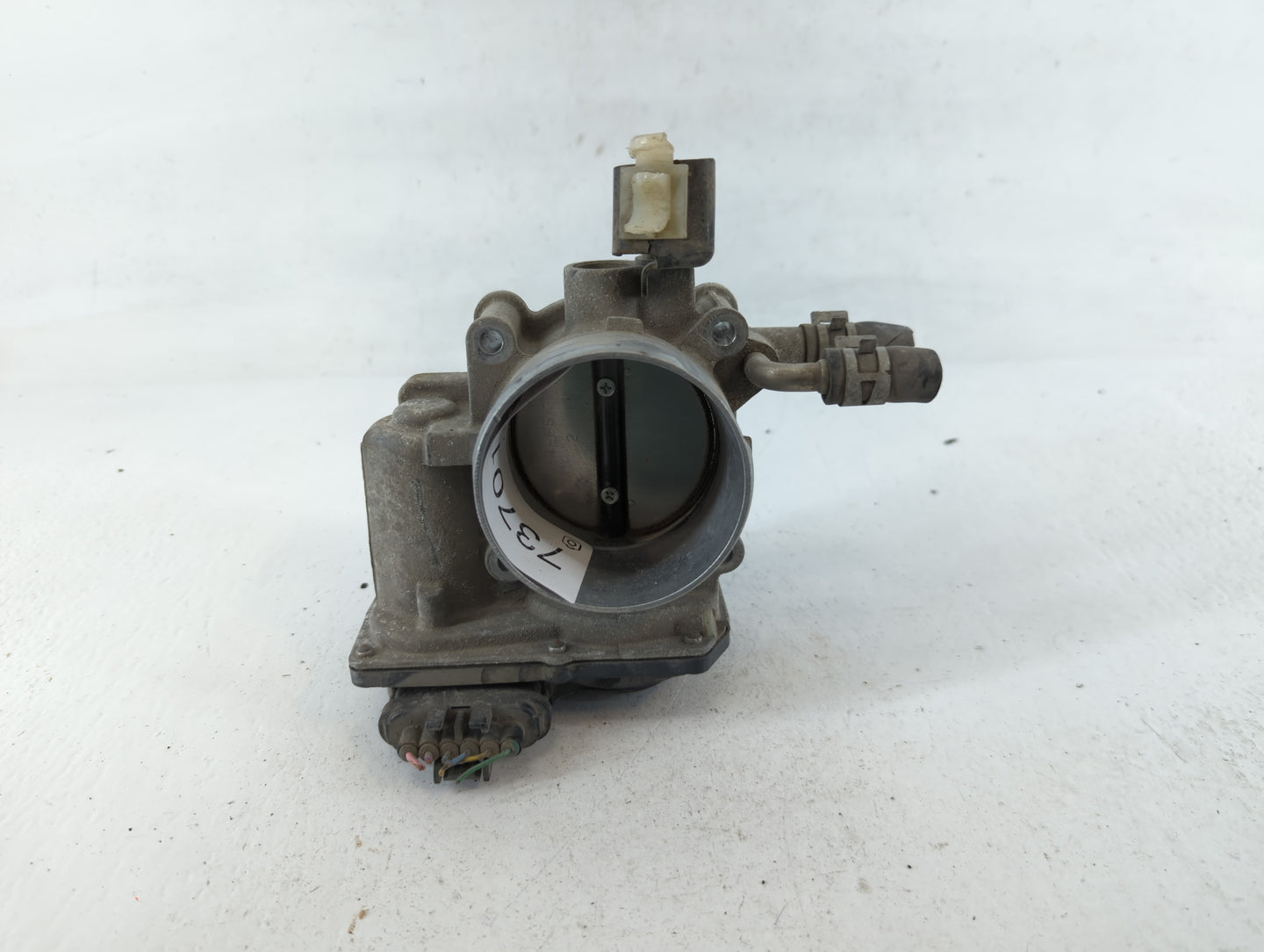 2009-2018 Toyota Rav4 Throttle Body P/N:22030-0V010 Fits Fits 2009 2010 2011 2012 2013 2014 2015 2016 2017 2018 2019 OEM Use