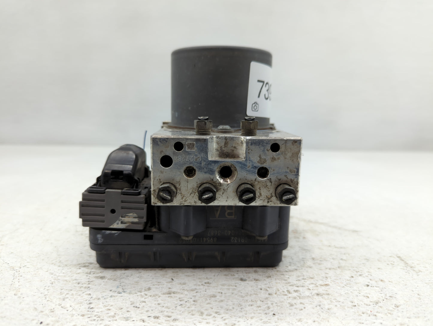 2015 Toyota Rav4 ABS Pump Control Module Replacement P/N:44540-0R132 89541-0R052 Fits OEM Used Auto Parts - Oemusedautoparts