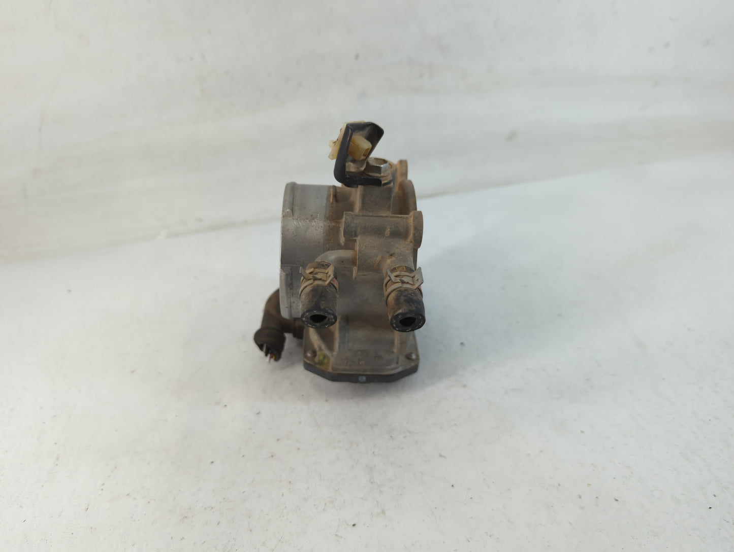 2009-2018 Toyota Rav4 Throttle Body P/N:22030-0V010 Fits Fits 2009 2010 2011 2012 2013 2014 2015 2016 2017 2018 2019 OEM Use