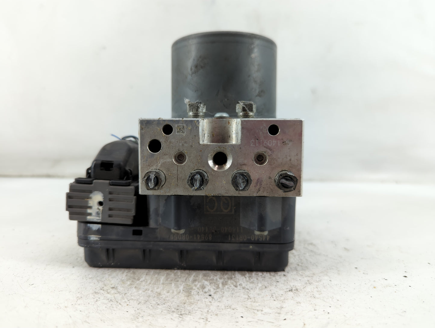 2015 Toyota Rav4 ABS Pump Control Module Replacement P/N:89541-0R051 116040-06440, 44540-0R131 Fits OEM Used Auto Parts - Oe