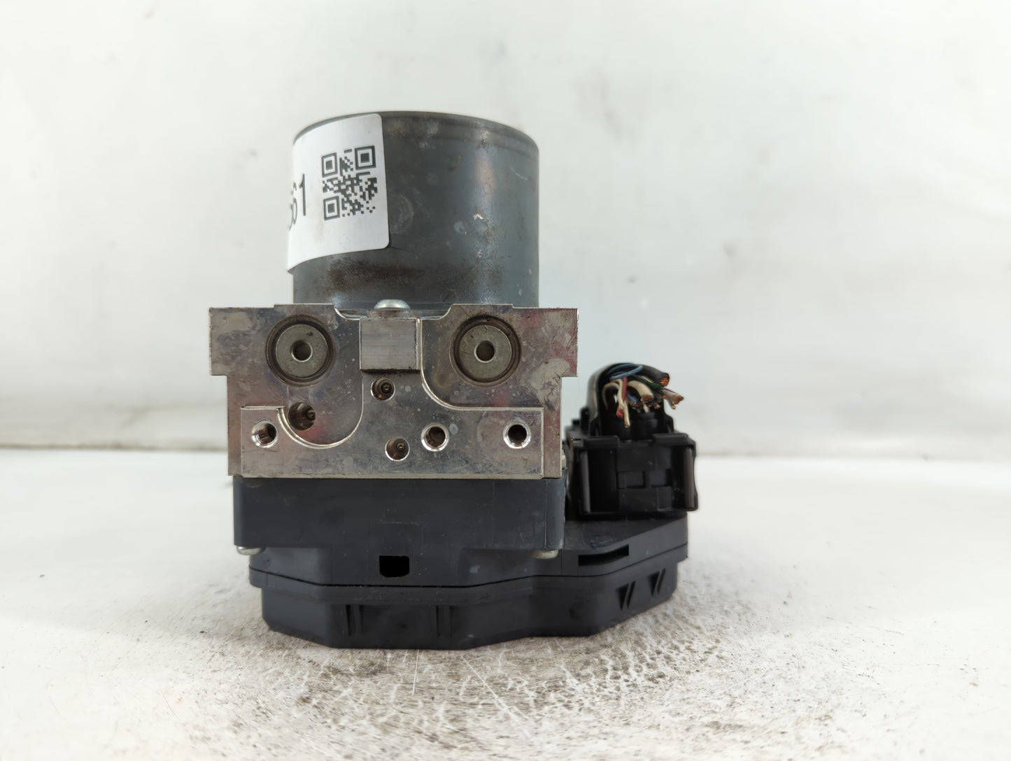 2015 Toyota Rav4 ABS Pump Control Module Replacement P/N:89541-0R052 116040-36870, 44540-0R132 Fits OEM Used Auto Parts - Oe
