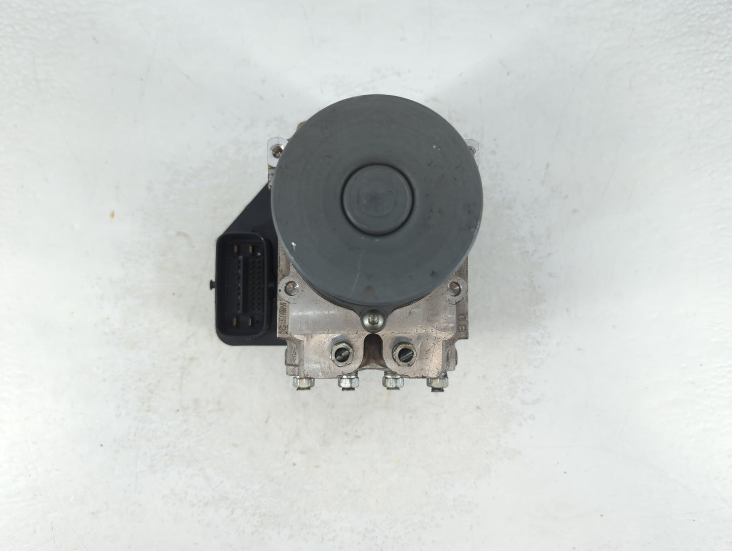 2015 Toyota Rav4 ABS Pump Control Module Replacement P/N:89541-42552 133000-0700, 44540-42272 Fits OEM Used Auto Parts - Oem
