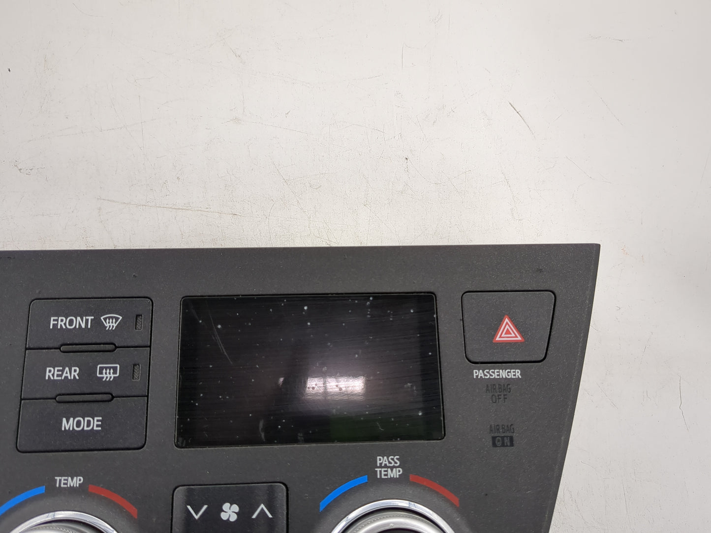 2015-2017 Toyota Sienna Climate Control Module Temperature AC/Heater Replacement P/N:55900-08200 Fits Fits 2015 2016 2017 OE