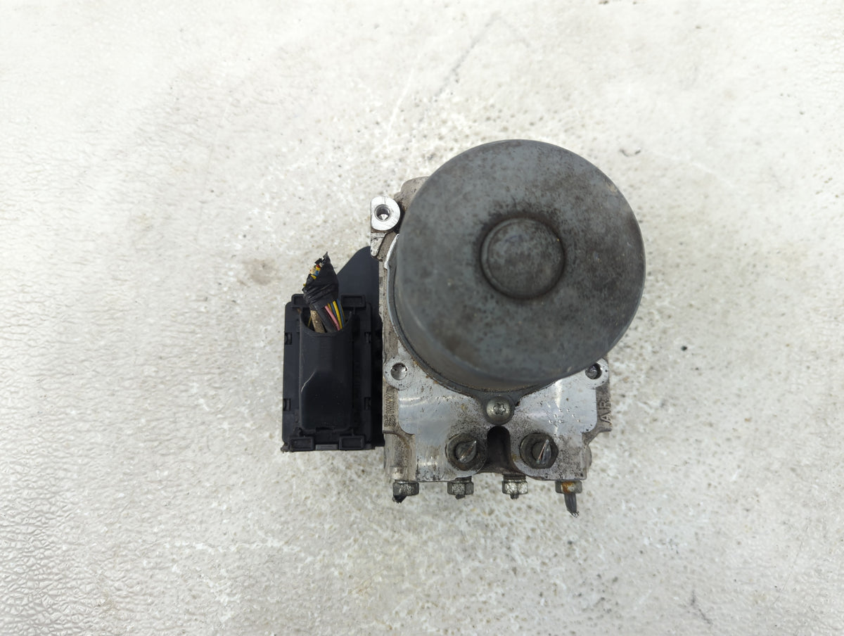 2015-2016 Toyota Sienna Anti-Lock Brake ABS Pump Module Actuator OEM P/N:133000-6710 89541-08240, 44540-08220 Fits Fits 2015