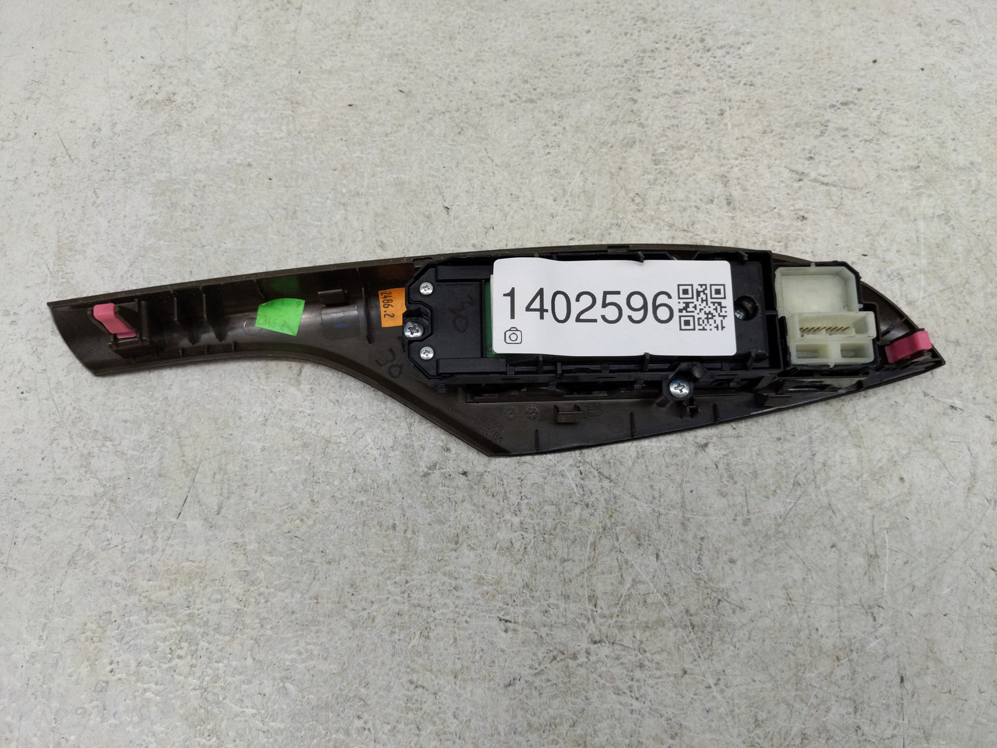 2015-2020 Toyota Sienna Master Power Window Switch Replacement Driver Side Left P/N:74232-08070 Fits OEM Used Auto Parts - O