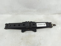 2015 Toyota Sienna Spare Scissor Car Jack - Oemusedautoparts1.com