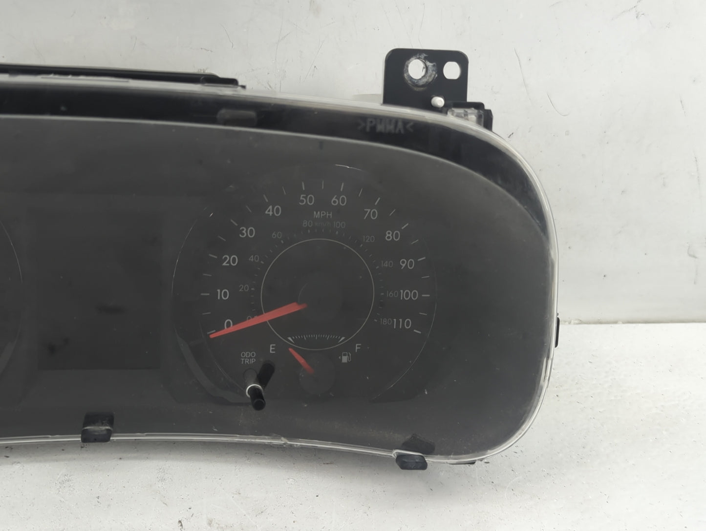 2015-2016 Toyota Sienna Instrument Cluster Speedometer Gauges P/N:83800-08620 Fits Fits 2015 2016 OEM Used Auto Parts - Oemu