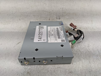 compare product 2015-2017 Toyota Sienna Radio AM FM Cd Player Receiver Replacement P/N:86180-0E011 Fits OEM Used Auto Parts