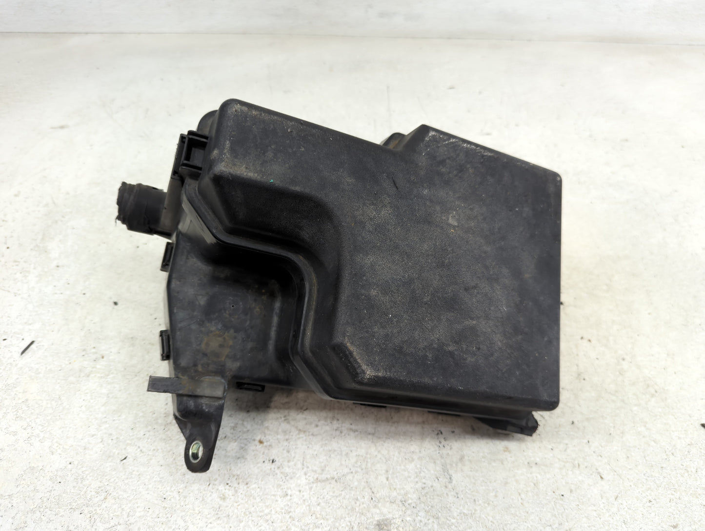 2011-2016 Toyota Sienna Fusebox Fuse Box Panel Relay Module P/N:82672-08120 Fits Fits 2011 2012 2013 2014 2015 2016 OEM Used