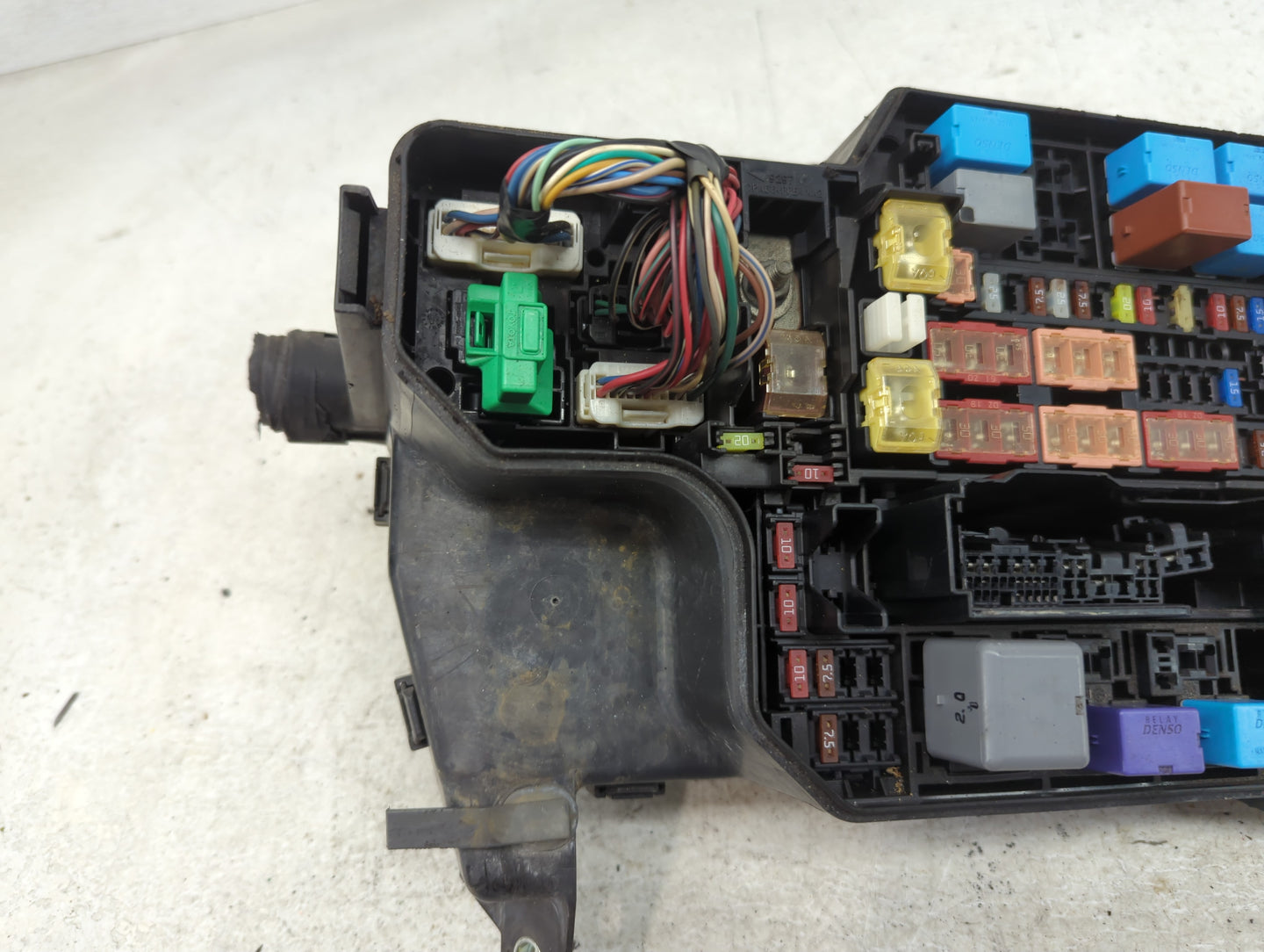 2011-2016 Toyota Sienna Fusebox Fuse Box Panel Relay Module P/N:82672-08120 Fits Fits 2011 2012 2013 2014 2015 2016 OEM Used