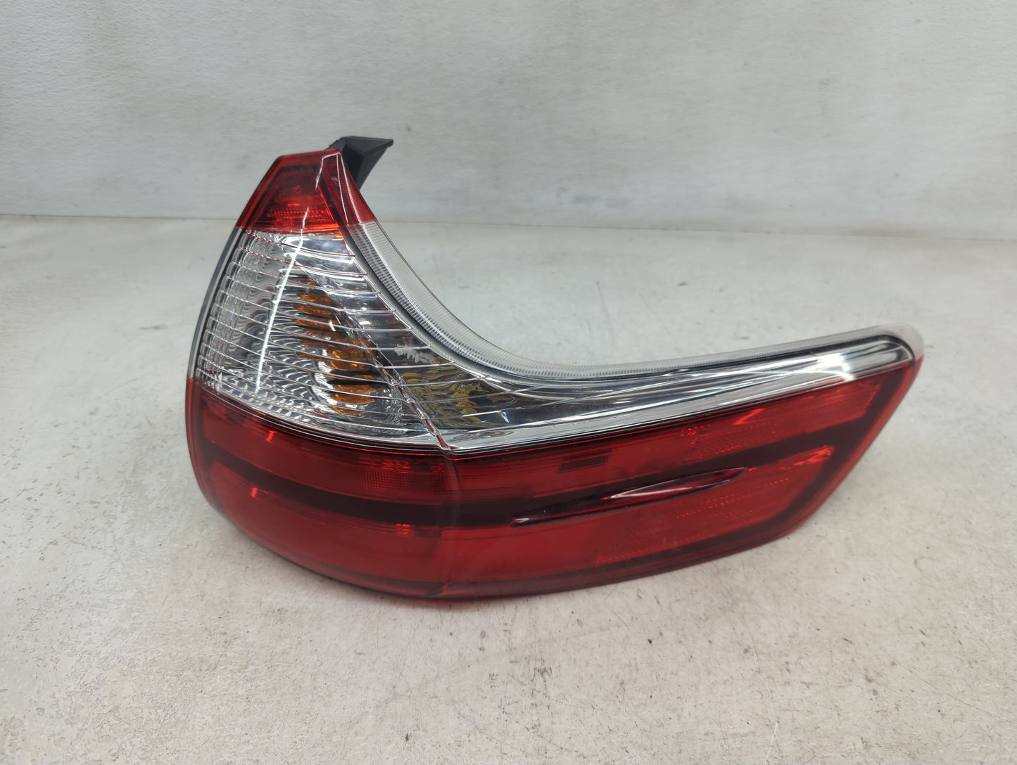 2015-2020 Toyota Sienna Tail Light Assembly Passenger Right OEM Fits Fits 2015 2016 2017 2018 2019 2020 OEM Used Auto Parts 