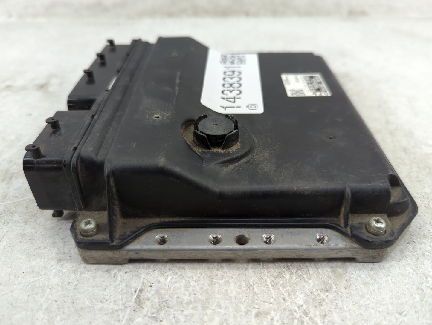 2015-2016 Toyota Sienna PCM Engine Control Computer ECU ECM PCU OEM P/N:89661-08420 TN275600-3031 Fits Fits 2015 2016 OEM Us