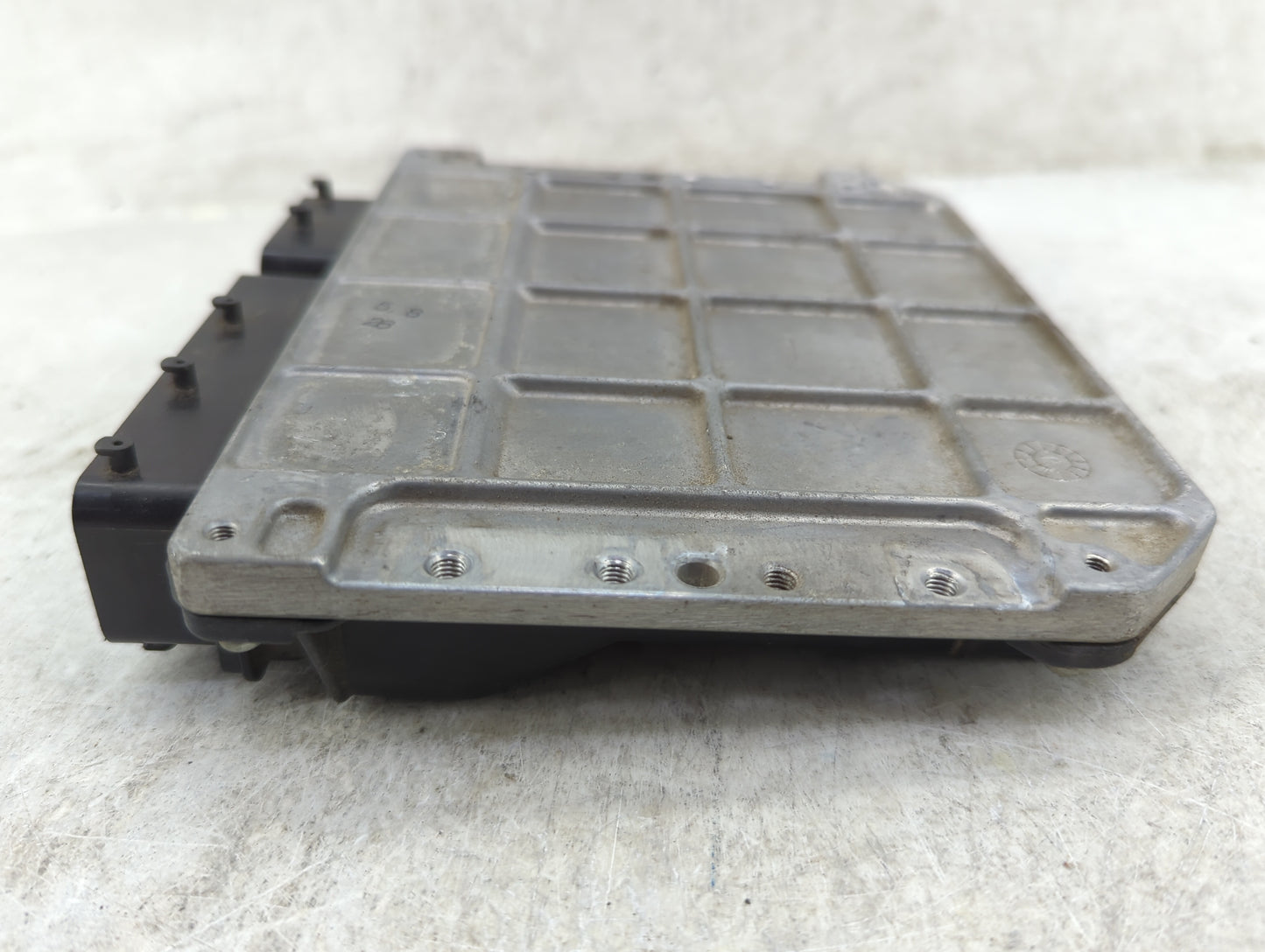 2015-2016 Toyota Sienna PCM Engine Control Computer ECU ECM PCU OEM P/N:89661-08420 TN275600-3031 Fits Fits 2015 2016 OEM Us