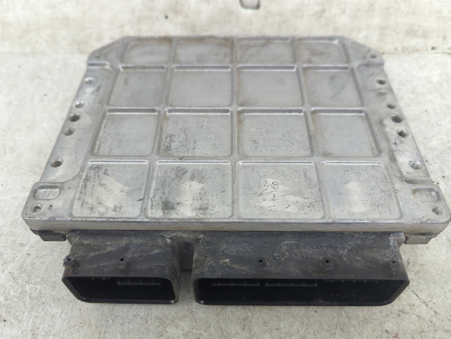 2015-2016 Toyota Sienna PCM Engine Control Computer ECU ECM PCU OEM P/N:89661-08420 Fits Fits 2015 2016 OEM Used Auto Parts 