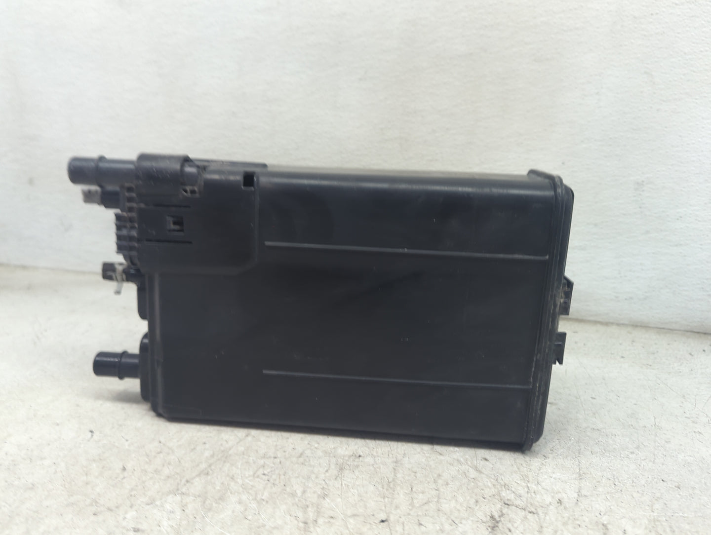 2015 Toyota Sienna Fuel Vapor Charcoal Canister 1479526 - Oemusedautoparts1.com