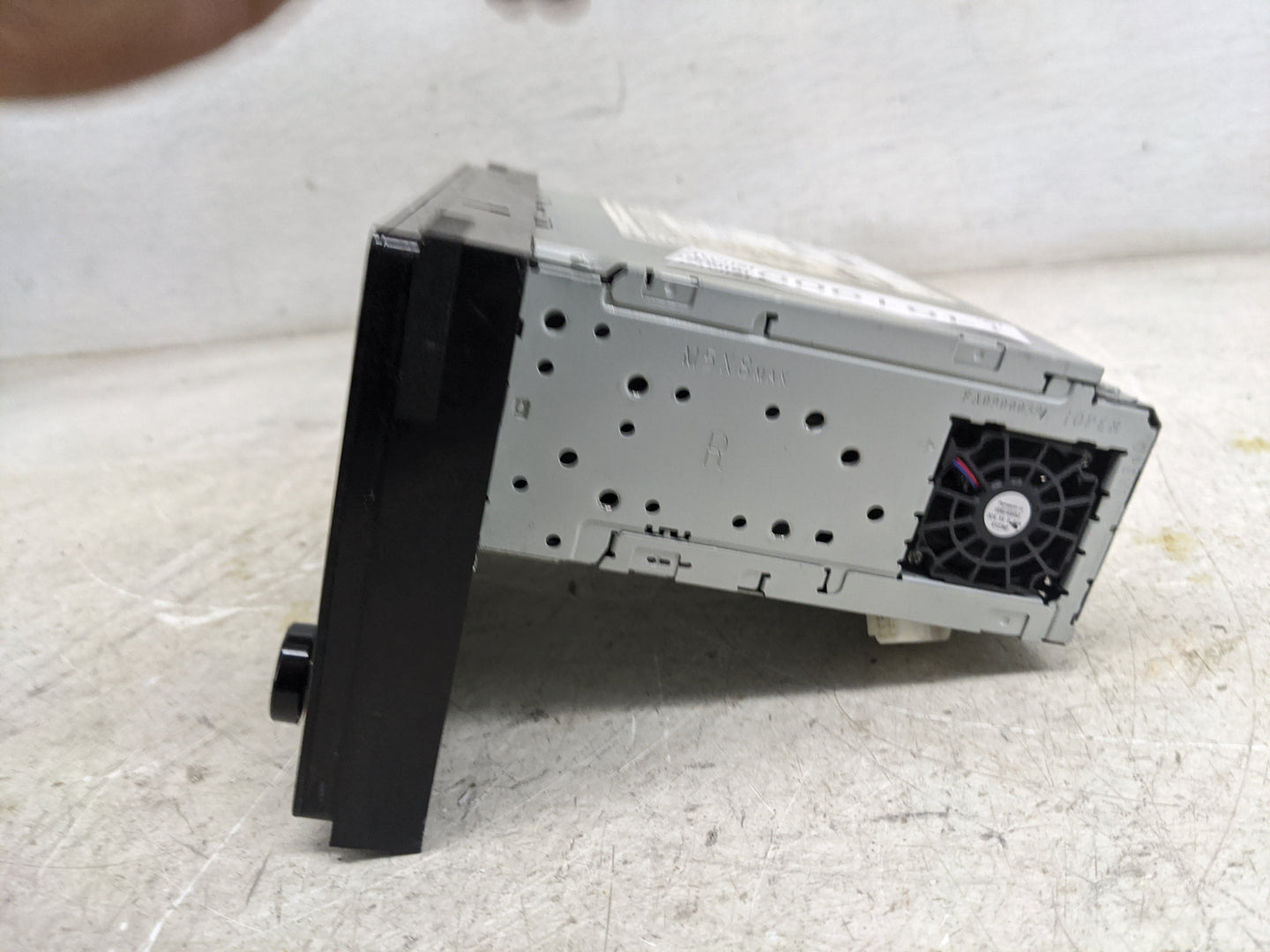 2015 Toyota Sienna Radio AM FM Cd Player Receiver Replacement P/N:86100-08031 CQ-XT44E07X Fits OEM Used Auto Parts - Oemused