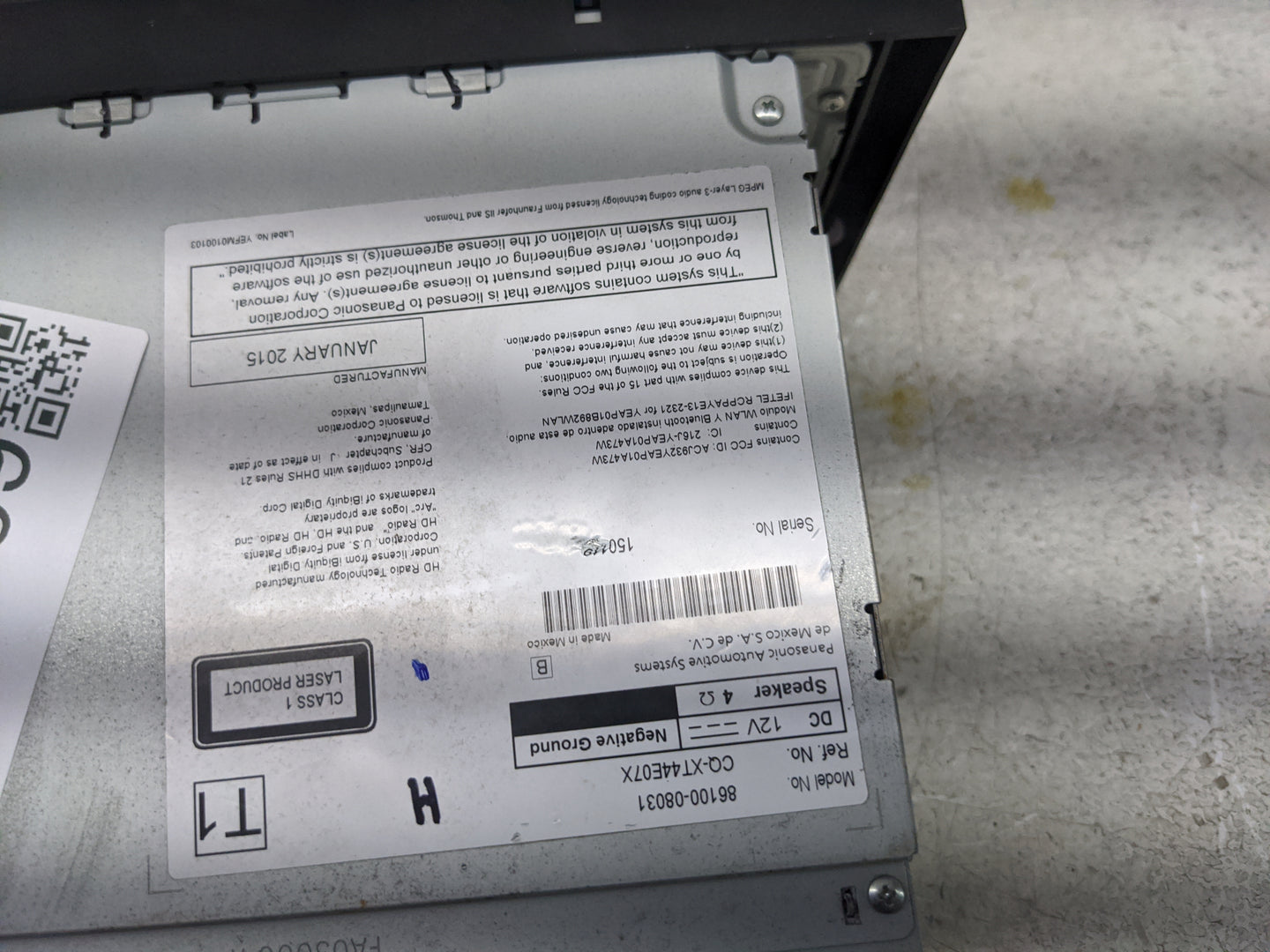 2015 Toyota Sienna Radio AM FM Cd Player Receiver Replacement P/N:86100-08031 CQ-XT44E07X Fits OEM Used Auto Parts - Oemused
