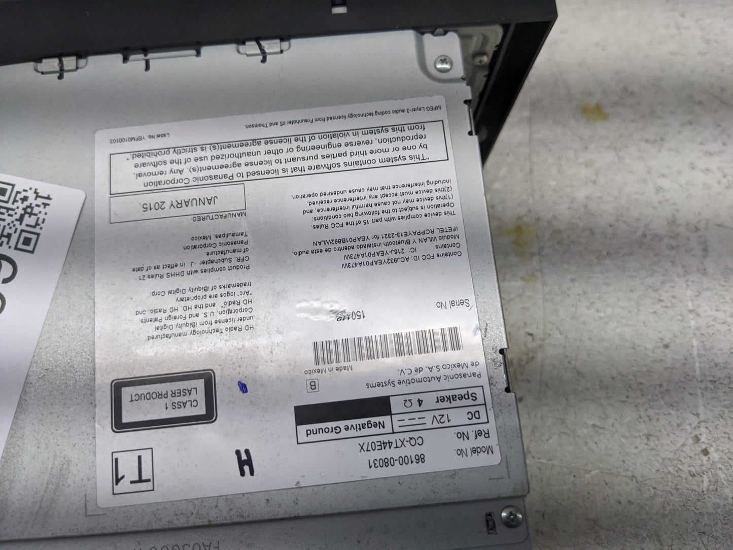 2015 Toyota Sienna Radio AM FM Cd Player Receiver Replacement P/N:86100-08031 CQ-XT44E07X Fits OEM Used Auto Parts - Oemused
