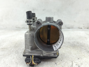 2007-2016 Toyota Sienna Throttle Body P/N:22030-0P050 Fits OEM Used Auto Parts - Oemusedautoparts1.com