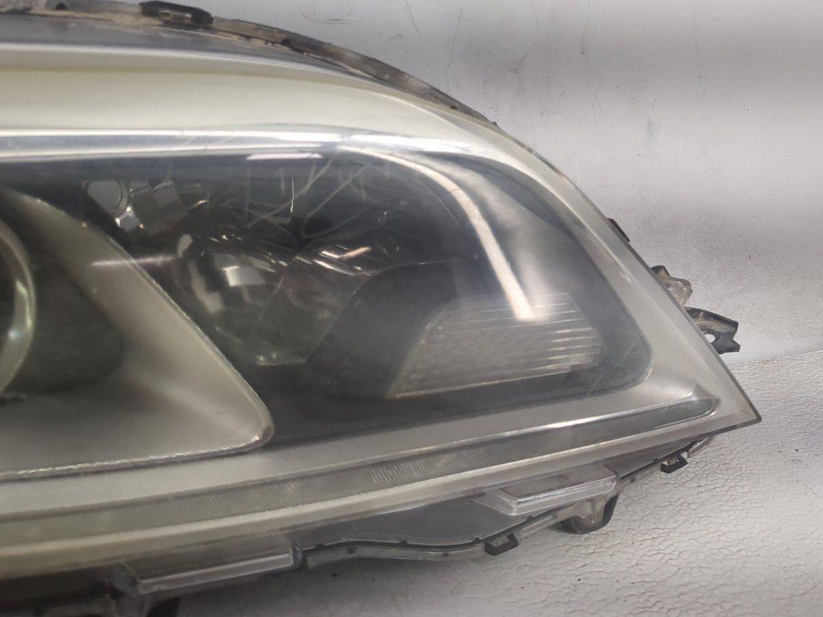 2015-2020 Toyota Sienna Passenger Right Oem Head Light Headlight Lamp - Oemusedautoparts1.com