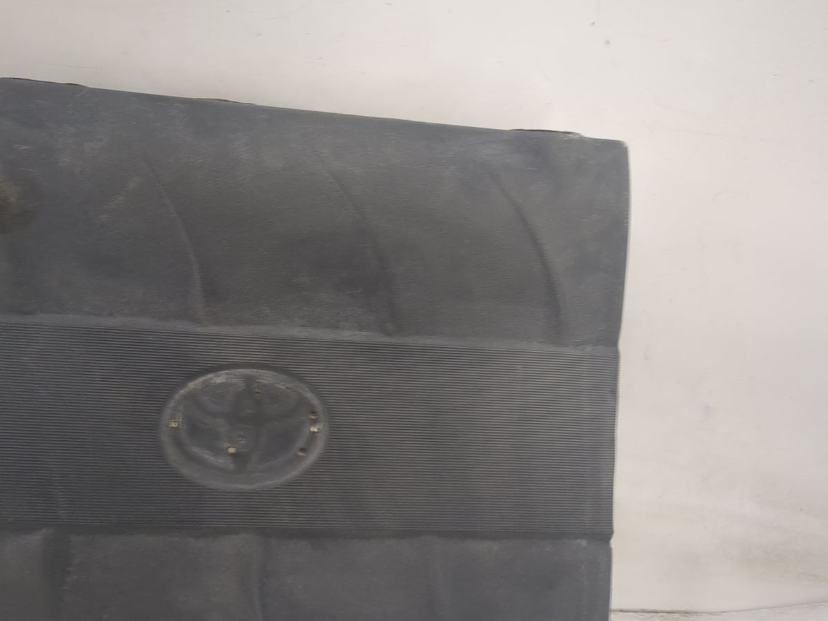 2015 Toyota Sienna Engine Cover - Oemusedautoparts1.com