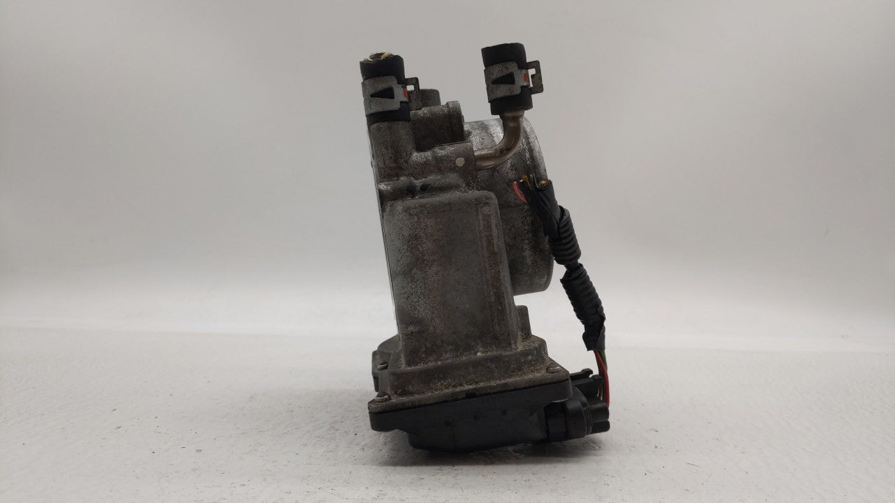 2007-2016 Toyota Sienna Throttle Body P/N:22030-0P050 22030-31030 Fits OEM Used Auto Parts - Oemusedautoparts1.com