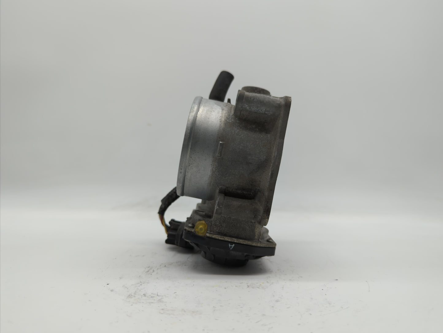 2007-2016 Toyota Sienna Throttle Body P/N:22030-0P050 22030-31030 Fits OEM Used Auto Parts - Oemusedautoparts1.com