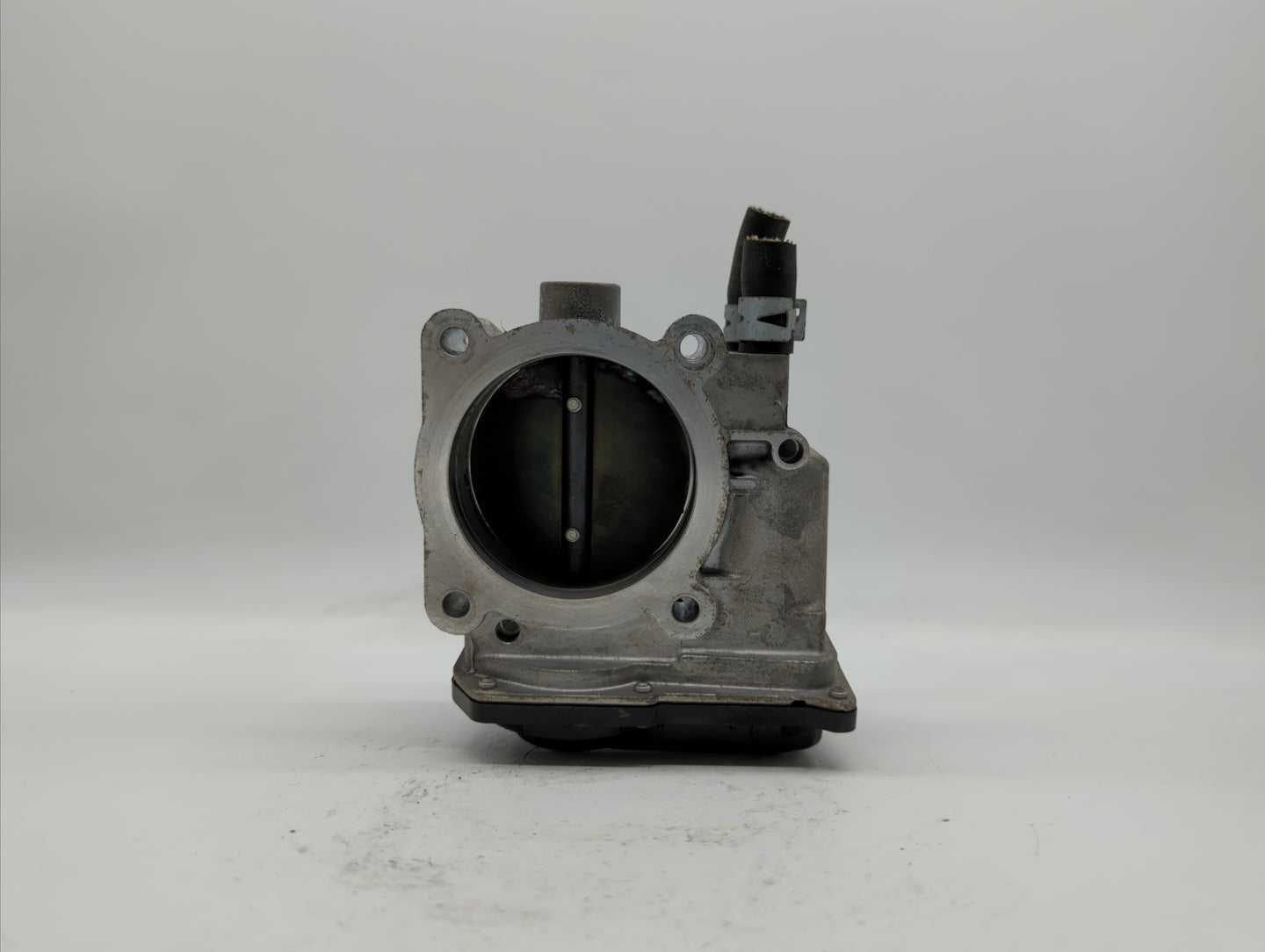 2007-2016 Toyota Sienna Throttle Body P/N:22030-0P050 22030-31030 Fits OEM Used Auto Parts - Oemusedautoparts1.com
