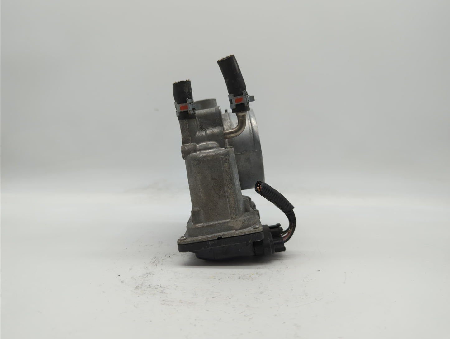 2007-2016 Toyota Sienna Throttle Body P/N:22030-0P050 22030-31030 Fits OEM Used Auto Parts - Oemusedautoparts1.com