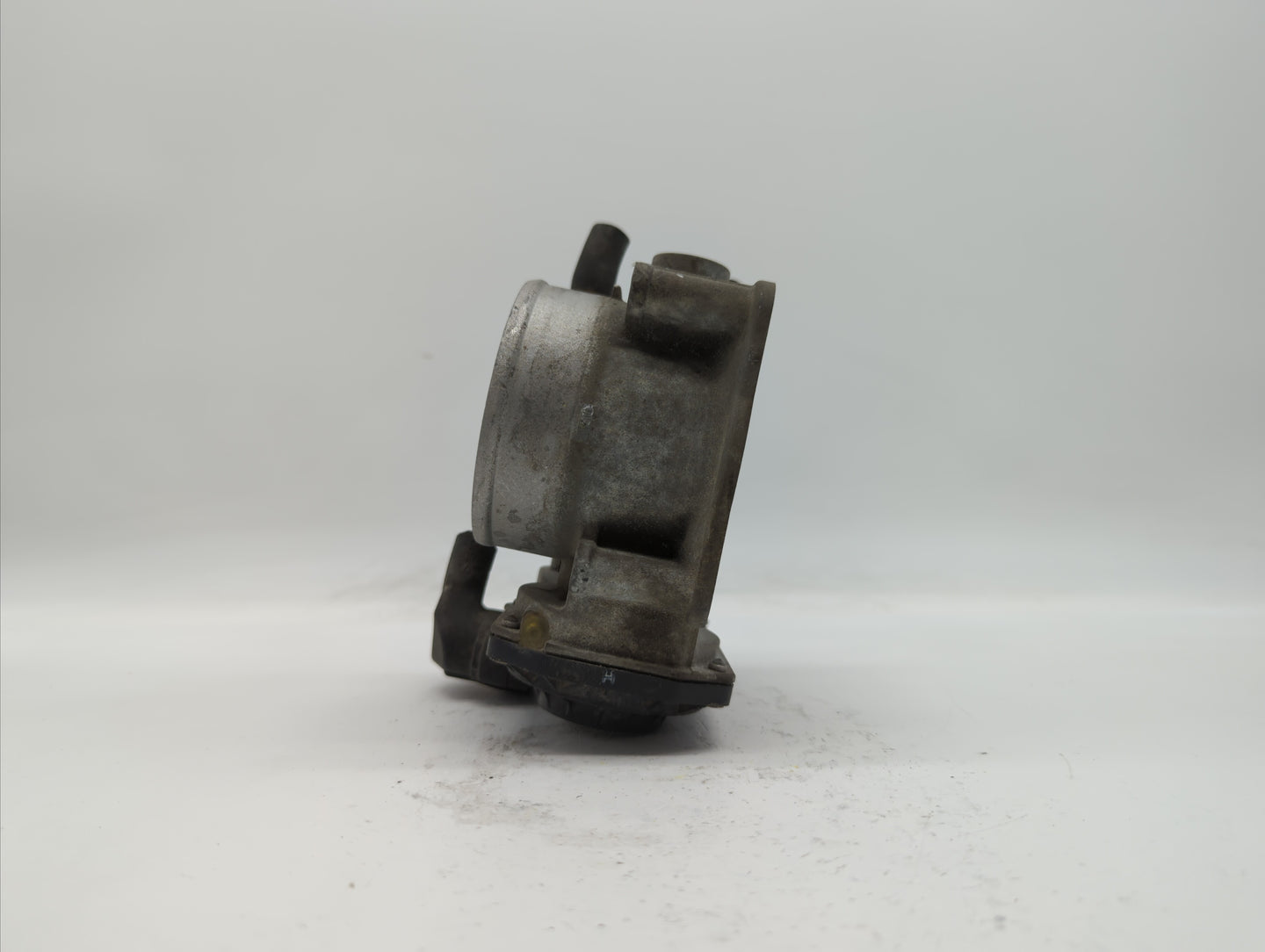 2007-2016 Toyota Sienna Throttle Body P/N:22030-0P050 22030-31030 Fits OEM Used Auto Parts - Oemusedautoparts1.com