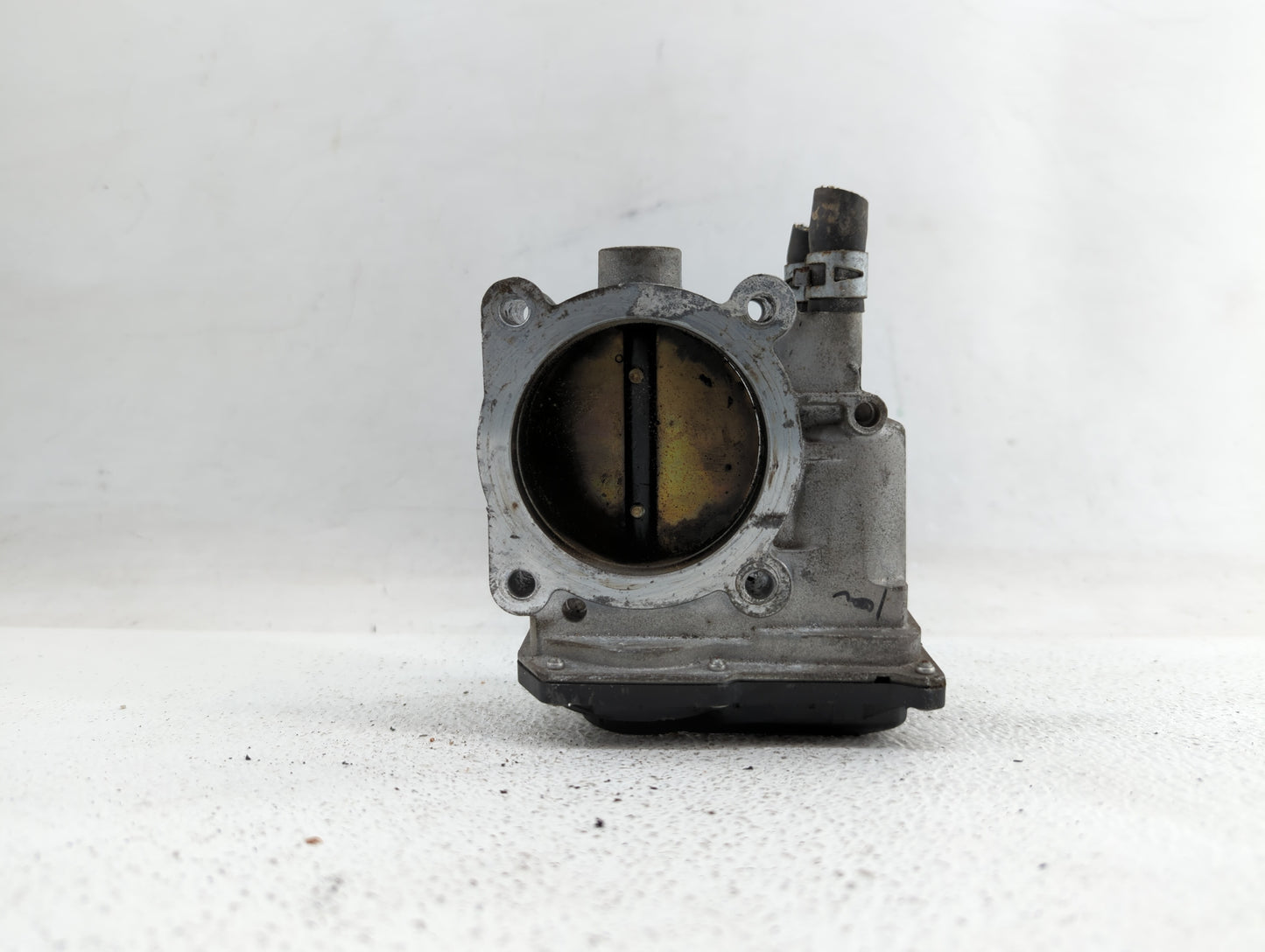 2007-2016 Toyota Sienna Throttle Body P/N:22030-0P050 22030-31030 Fits OEM Used Auto Parts - Oemusedautoparts1.com