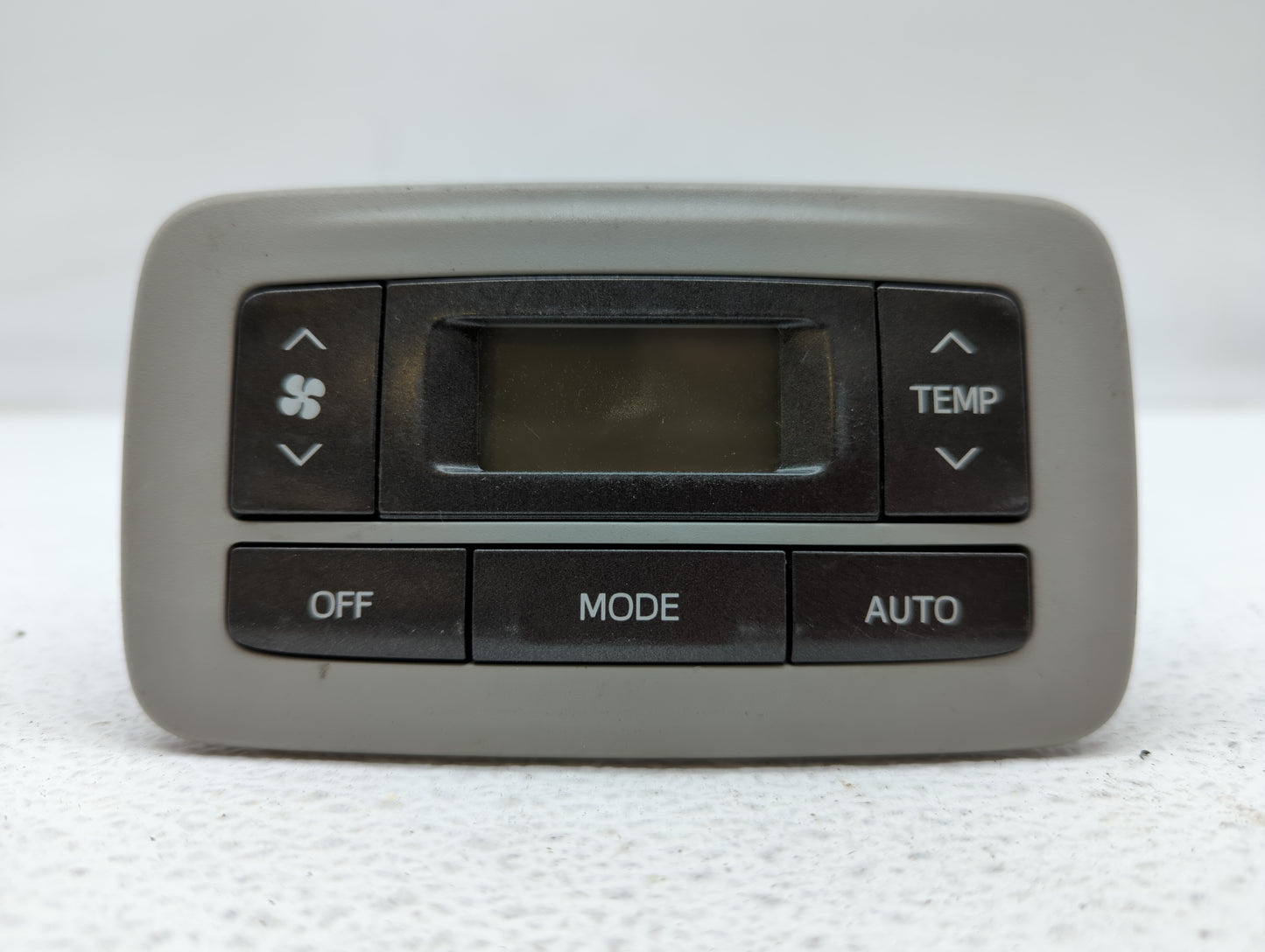 2015-2020 Toyota Sienna Climate Control Module Temperature AC/Heater Replacement P/N:75D875 55412-08060 Fits OEM Used Auto P