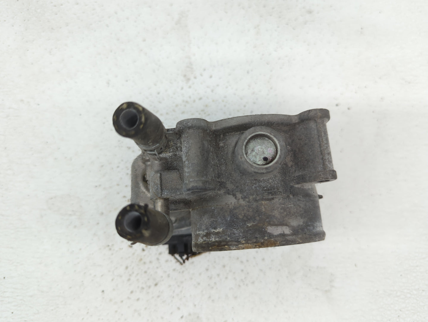 2007-2016 Toyota Sienna Throttle Body P/N:22030-0P050 22030-31030 Fits OEM Used Auto Parts - Oemusedautoparts1.com