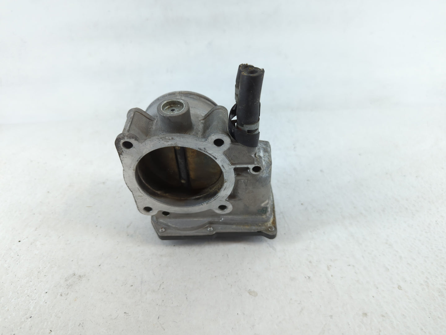 2007-2016 Toyota Sienna Throttle Body P/N:22030-0P050 Fits OEM Used Auto Parts - Oemusedautoparts1.com