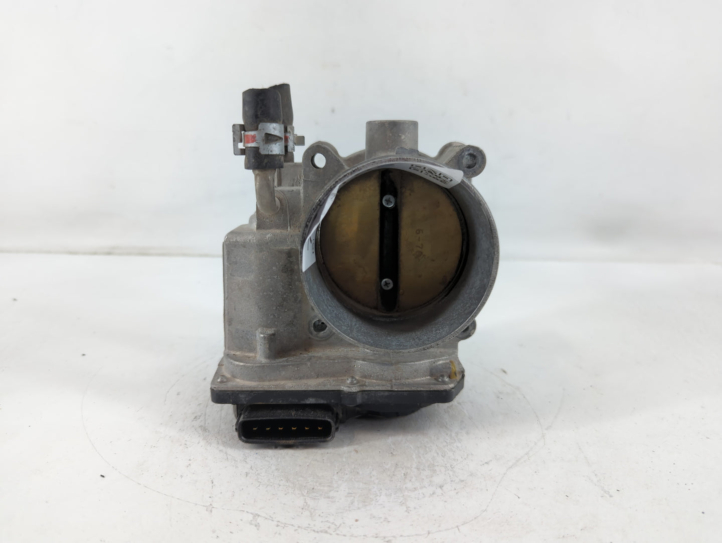 2007-2016 Toyota Sienna Throttle Body P/N:22030-0P050 Fits OEM Used Auto Parts - Oemusedautoparts1.com
