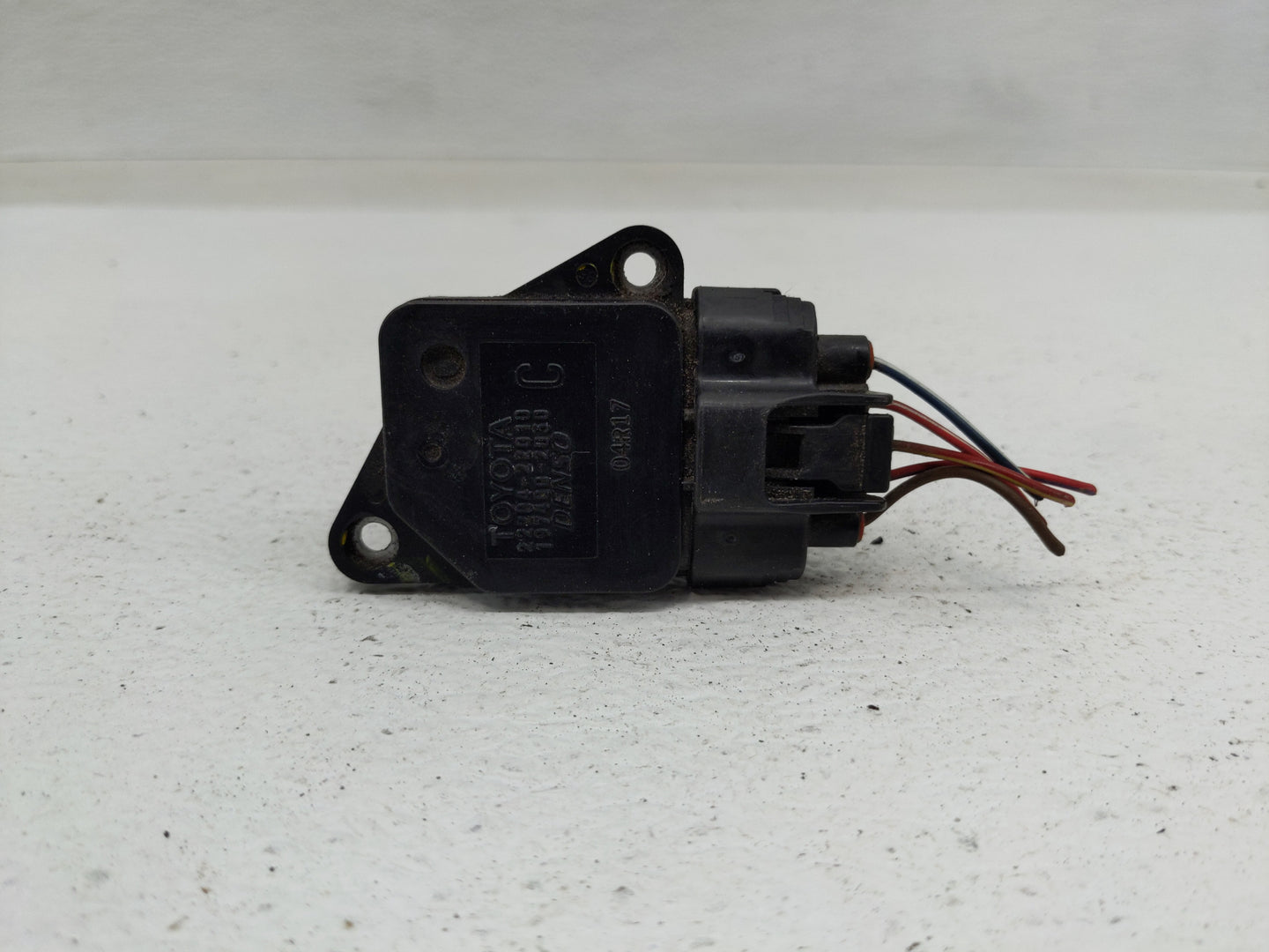 2005-2015 Toyota Tacoma Mass Air Flow Meter Maf - Oemusedautoparts1.com