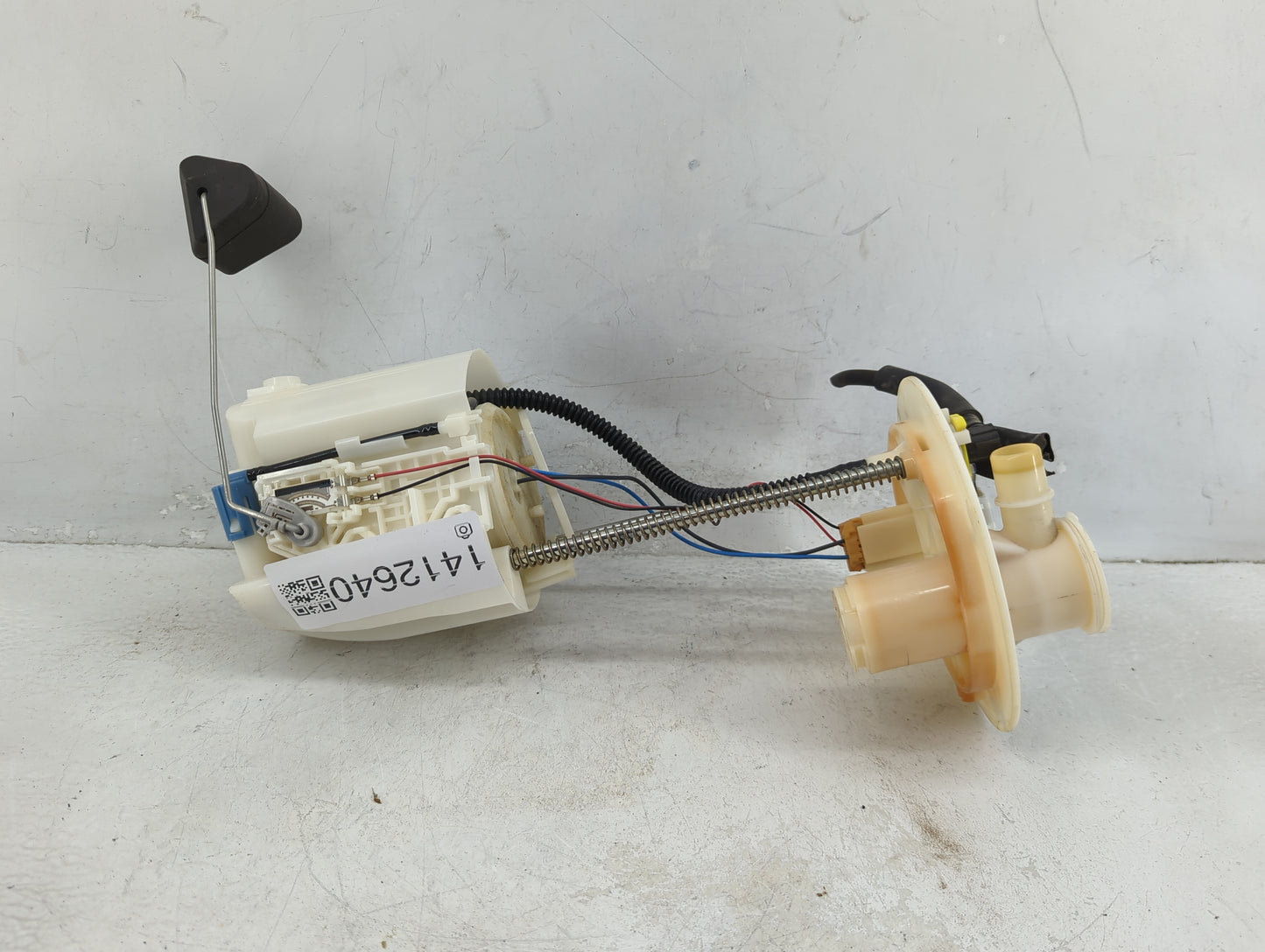 2005-2015 Toyota Tacoma Electrical Gas Fuel Pump Assembly - Oemusedautoparts1.com