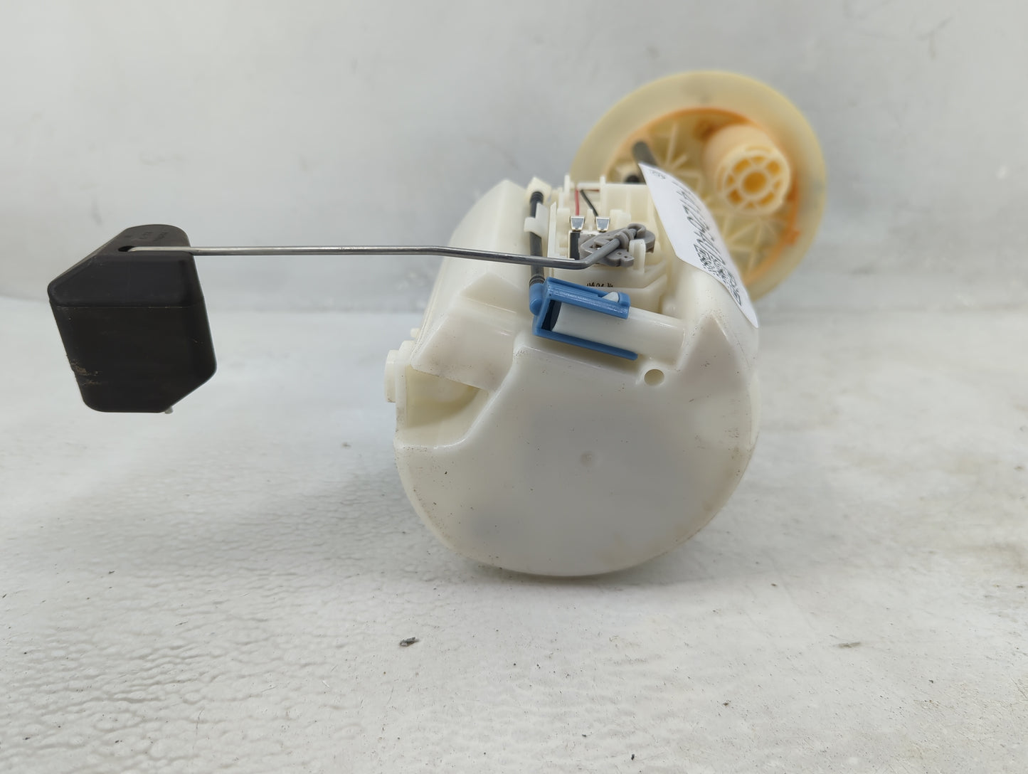2005-2015 Toyota Tacoma Electrical Gas Fuel Pump Assembly - Oemusedautoparts1.com