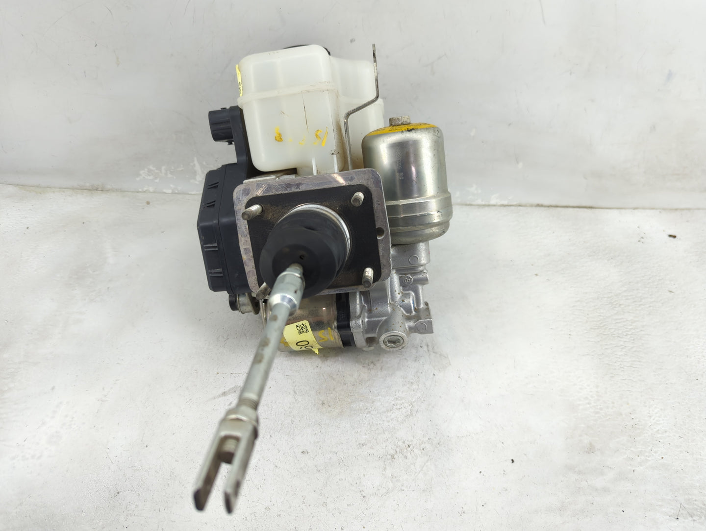 2012-2015 Toyota Tacoma ABS Pump Control Module Replacement P/N:89541-04201 Fits Fits 2012 2013 2014 2015 OEM Used Auto Part