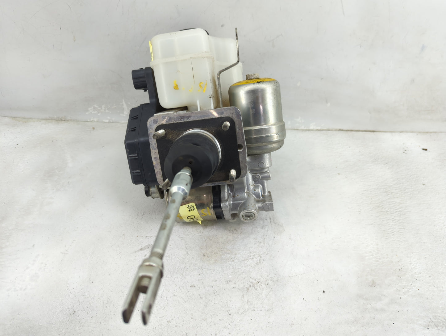 2012-2015 Toyota Tacoma ABS Pump Control Module Replacement P/N:89541-04201 Fits Fits 2012 2013 2014 2015 OEM Used Auto Part