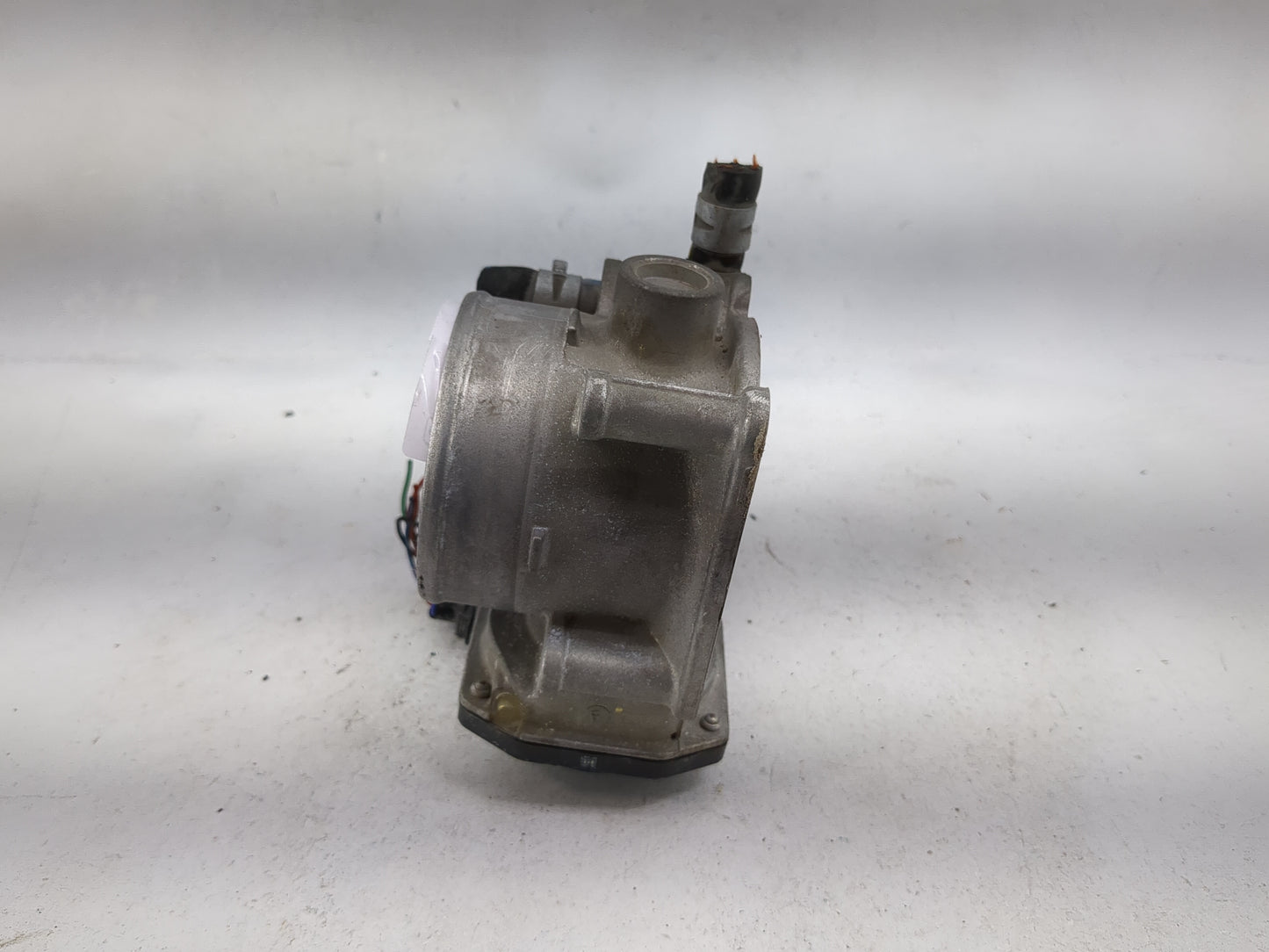 2005-2015 Toyota Tacoma Throttle Body P/N:22030-0P010 Fits Fits 2003 2004 2005 2006 2007 2008 2009 2010 2011 2012 2013 2014 