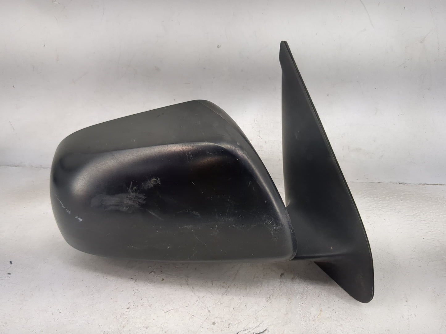 2012-2015 Toyota Tacoma Passenger Right Side View Manual Door Mirror - Oemusedautoparts1.com