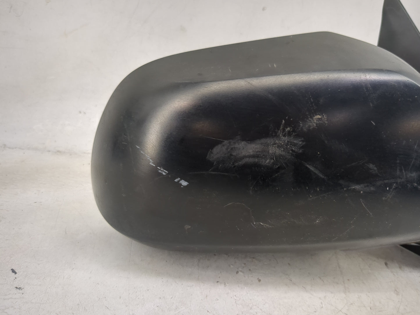 2012-2015 Toyota Tacoma Passenger Right Side View Manual Door Mirror - Oemusedautoparts1.com