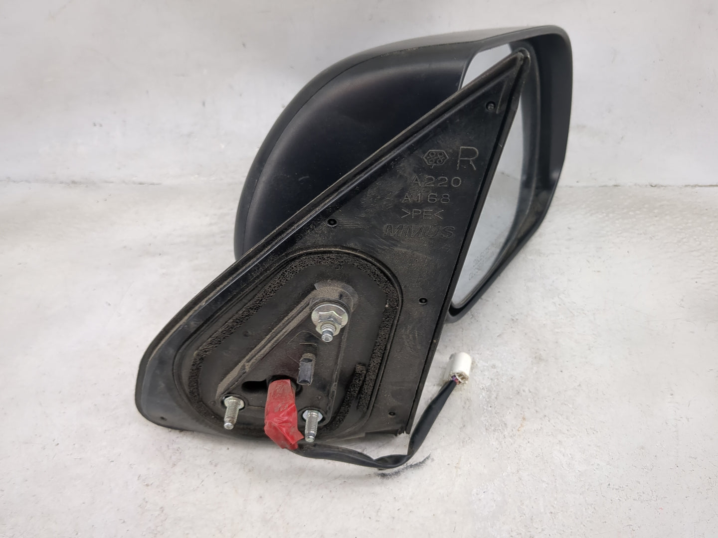 2012-2015 Toyota Tacoma Passenger Right Side View Manual Door Mirror - Oemusedautoparts1.com