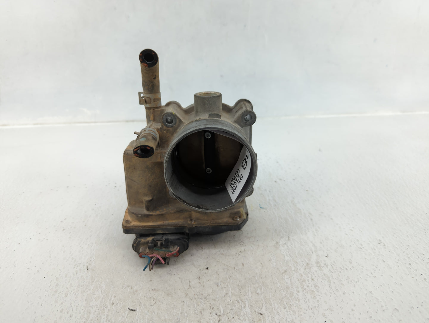 2005-2015 Toyota Tacoma Throttle Body P/N:IS19 0941 22030-0P10 Fits OEM Used Auto Parts - Oemusedautoparts1.com
